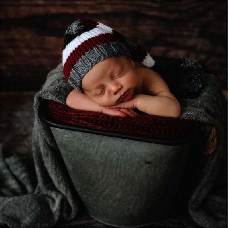 Baby Clothing Model - Chapeau à longue queue pour bébé,